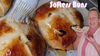 Homemade Hot Cross Buns Traditional Soft Hot Cross Buns Recipe with raisins [upl. by Calley]