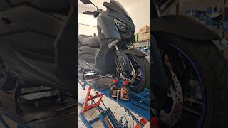 Yamaha Xmax Oil Change  Motul 7100 10W40  Liqui Moly MoS2 Shooter yamaha motul [upl. by Ydwor]