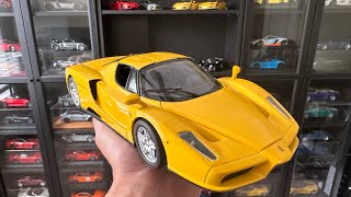 Review 118 Ferrari Enzo by Hotwheels [upl. by Obel56]