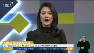 SP Noites Solidárias 21 pessoas são acolhidas no metrô por causa do frio [upl. by Sairacaz]