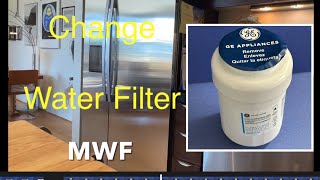 Change GE MWF Water Filter￼ [upl. by Assennej]