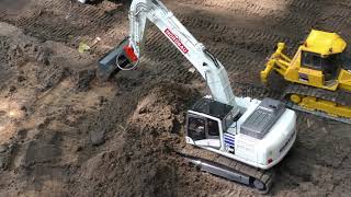 RC Excavator Komatsu PC290 with hydraulic ditch bucket [upl. by Suicul]