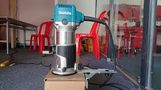 RT0702C Makita Compact Router [upl. by Nimajaneb]