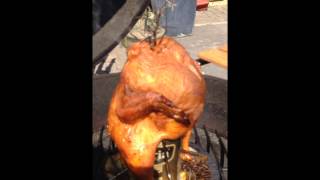 Rookovencom Chicken Roaster amp Big Green Egg [upl. by Ramburt976]