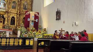 La chorale du couvent de San Antonio de Padua [upl. by Nalac456]