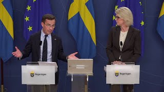 Pressträff med statsminister Ulf Kristersson och finansminister Elisabeth Svantesson i Rosenbad [upl. by Sielen]