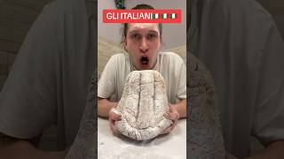 Gli italiani quando mangiano il pandoro😂😂😂 [upl. by Icat]