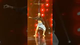 Vartika Jha 💃 Dance 🔥 shorts ytshorts VartikaJhaWorld Indias Best Dancer Season 4 [upl. by Akimal]