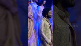 FariaAbdullah amp Rahul Vijay Ramp Walk  Eleanor Fashion Fundraising Event  J Media  YTShorts [upl. by Ehcsrop]