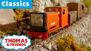 Rusty Helps Peter and Sam  Thomas the Tank Engine Classics  Season 4 Episode 8 [upl. by Laryssa]