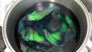 How To Overdye Variegated Yarn From Brown amp Yellow To Blue amp Green [upl. by Zaneta]