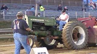 Oliver 1655 Tractor Pull 1st Place 8500 nonturbo [upl. by Lynch]