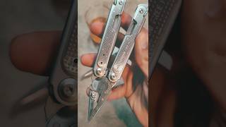 Leatherman K2 vs p4 edc leatherman multitool everydaycarry knife [upl. by Aerdnod]