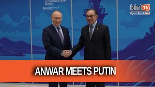 PM Anwar holds bilateral meeting with Russian President Vladimir Putin [upl. by Aisyle]