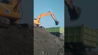 Lonking Excavator Loading Truck alatberatbeko hinotruck operatoralatberat [upl. by Keely]