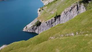 Sorvoliamo il Lac De Grand Maison [upl. by Aitnauq]