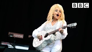 Dolly Parton performs Jolene at Glastonbury  BBC [upl. by Henke]