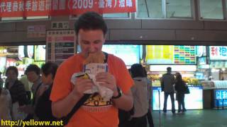 Taiwan Night Market Food at Shilin in Taipei [upl. by Joeann]