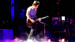 Avenged Sevenfold  So Far Away  Synyster Gates Solo  LIVE  UPROAR FEST Birmingham AL 9310 [upl. by Vada]