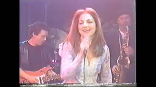 GLORIA ESTEFAN  quot CONGAquot  LIVE [upl. by Gerladina603]