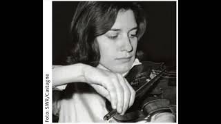 Pina Carmirelli amp Edith Peinemann Bach Concerto for 2 Violins in D minor Vienna Festival 1960 [upl. by Kcirdehs]