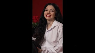 Mon Laferte nos habla sobre su vida y su documental en 60 segundos ¿lo logrará⏱️ [upl. by Etac257]