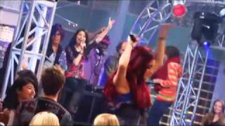 iCarly iParty with Victorious MashUp Song Behind the Scene [upl. by Araz]