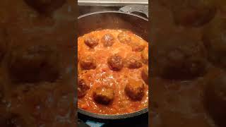 Albóndigas en salsa receta tradicional [upl. by Hessler]