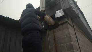 Чистка дымохода буржуйки печки Chimney cleaning [upl. by Tedric436]