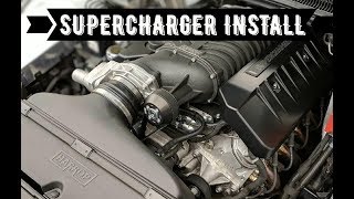 Harrop supercharger 2650 Holden VF II Time Lapse install [upl. by Ettolrahs]