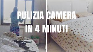 COME PULIRE LA CAMERA IN SOLI 4 MINUTI Pulizie di casa veloci [upl. by Oigres]