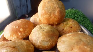 हरी मटर की कचौड़ियां बनाना है बहुत ही आसान। Easy Recipe of Fresh peas Kachori Kachori Recipe [upl. by Bettine]