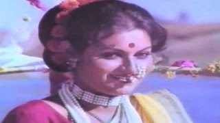 Chala Chala Saryajani Gaauya Dohale Devghar  Marathi Song [upl. by Adnalohs312]