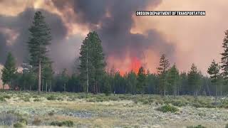 Wildfires rage in Oregon including largest one in US [upl. by Fedirko]