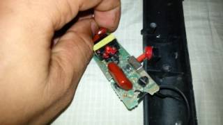 Qual capacitor trocar na raquete mata mosquito [upl. by Prent513]