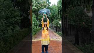 Raindrops trend challenge Shortvide Trending halki halki si munawar faruqui top videos [upl. by Kynan567]