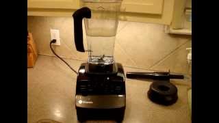 Vitamix Demo  How to Clean the Vitamix 5200 Blender  Antioxidantfruits [upl. by Mitchiner]