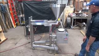 Unifiller CakeOMatic Model 1000I SV Running [upl. by Anitnatsnoc]