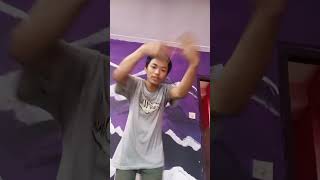 Marai Ta Jhalala मारै ट झलल ROSHAN GURUNG SHORT DANCE [upl. by Einitsed401]