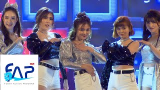 Nhóm Nữ FAPtv Dance Cover Là Con Gái Phải Xinh amp Hãy Trao Cho Anh Liveshow Những Kẻ Khờ Mộng Mơ [upl. by Becca]