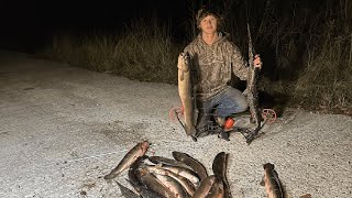 Can You REALLY Catch More FISH with SWAMP BOWFISHING [upl. by Aihsot68]