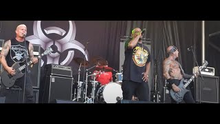 Sen Dogquot CYPRESS HILL joined BIOHAZARD on stage for quotHow It Isquot  video posted [upl. by Stefan]