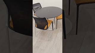 Vitra Circular Table Black Top White Base W1000mm w 3 x Vitra Conference Chairs Black Yellow [upl. by Ecirtra72]