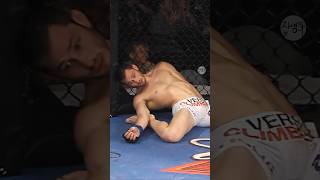 MMA 역사상 최악의 엘보우 기절 [upl. by Atiloj]