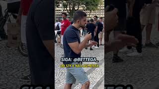 Grevistas da UFPR continuam fazendo o L política fyp [upl. by Drofub631]