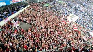 Ein Schuss ein Tor die Bayern Auf Schalke in HD Wir singen und tanzen auf jedem Fussballplatz [upl. by Avirt]