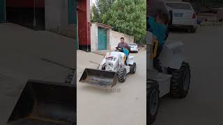 KaynakÜretici Forklift yükleyici Dört tekerlekten çekişli forklift Çiftlik gübresi temizleme kam [upl. by Minne992]