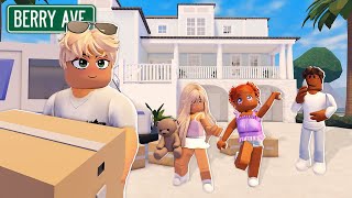 MOVING INTO OUR NEW FAMILY HOUSE on Berry Avenue Roblox Voiced Roleplay [upl. by Nixon]