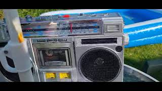 Ghetto blaster retro style [upl. by Turtle]