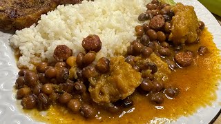 Stewed Gandules with Green Banana Dumplings 🇵🇷  Gandules Guisados con Bolitas de Guineo Verde [upl. by Ingold28]